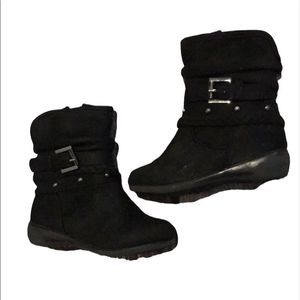 Girls Boots size 6M, Hot Cakes